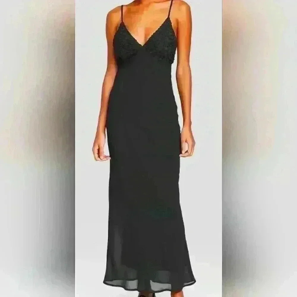 830. Wild Fable Women's Black Sleeveless Rosette Cup Maxi Dress